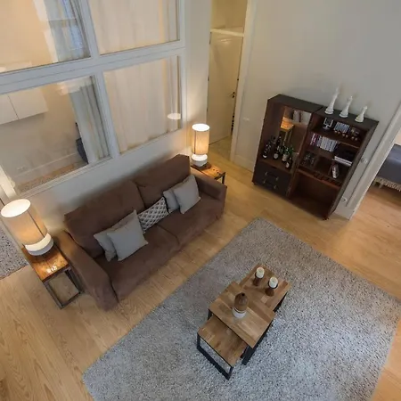 Lovelystay - Cozy Duplex In Alfama Lizbona