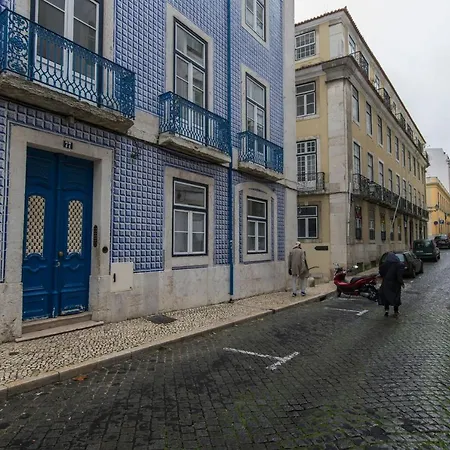 Apartament Lovelystay - Cozy Duplex In Alfama *